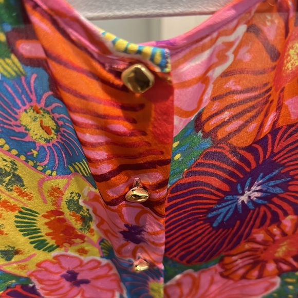 Leifsdottir, Floral print trapeze tank, 100% silk. Size 2 - Picture 8 of 8